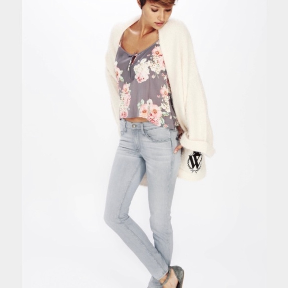 Wildfox Marianne Mid Rise Skinny Jean Grace 26